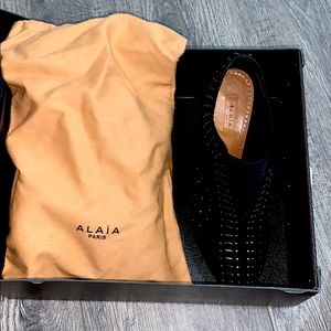 BRAND NEW ALAÏA BOOT NEVER WORN